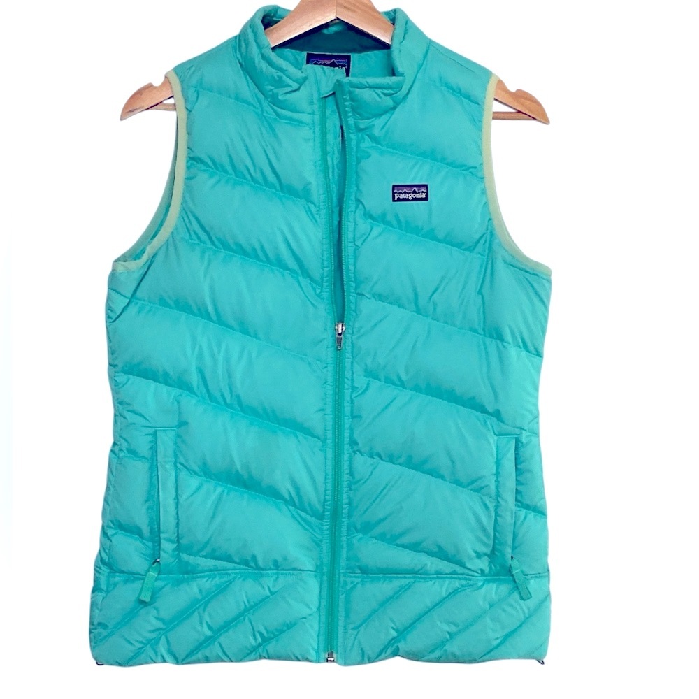 Patagonia Mint Green Down Filled Puffer Vest